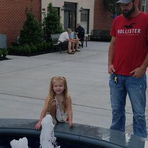 Meet your Posher, Todd